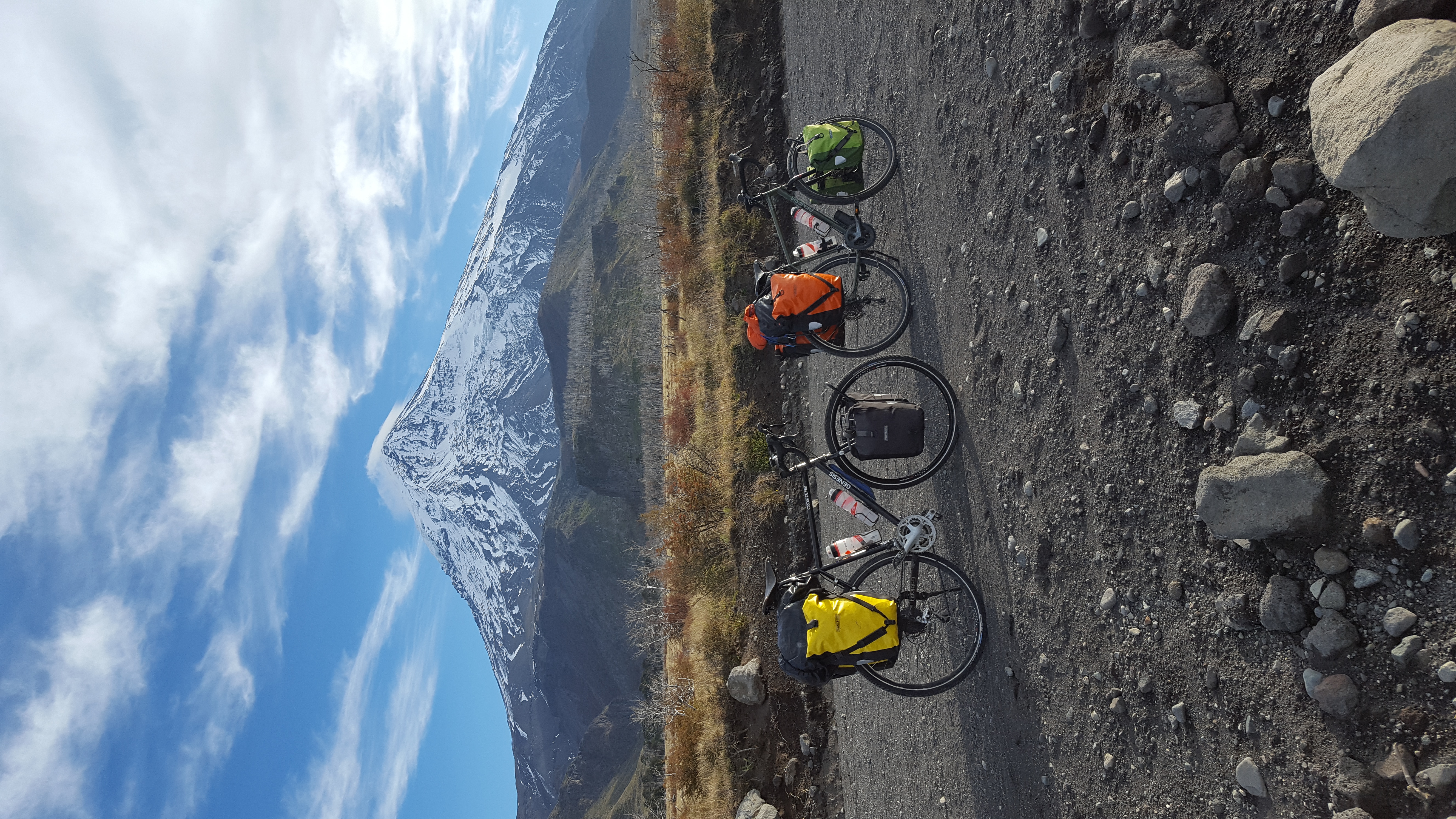 genesis croix de fer sale